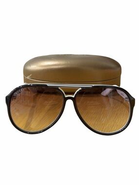 Gucci GG1627/S Aviator Sunglasses – White & Black – Made in Italy